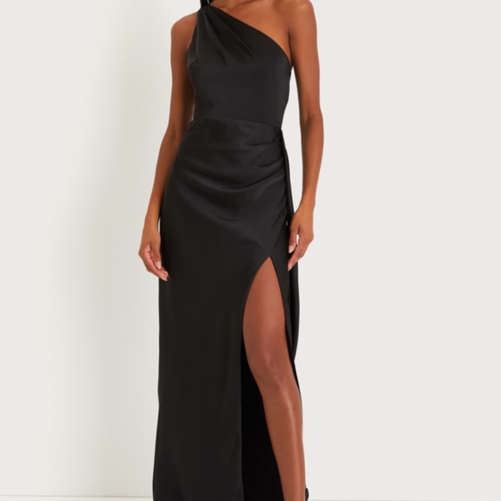 Lulus Signature Elegance Black Satin One-shoulder Maxi Dress - Size M